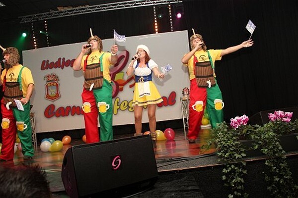 Liedjesavond 2011/2012