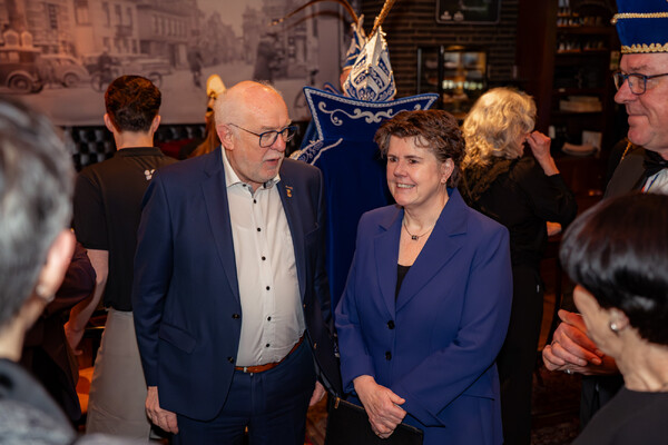 Pronkzitting 2026 "Ut is Blauw-Wit"