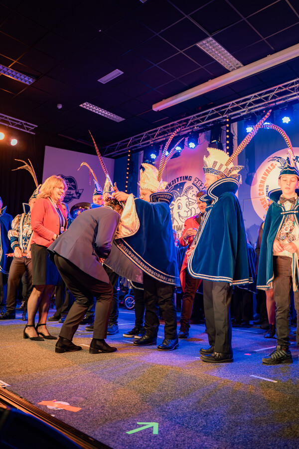 Pronkzitting 2026 "Ut is Blauw-Wit"